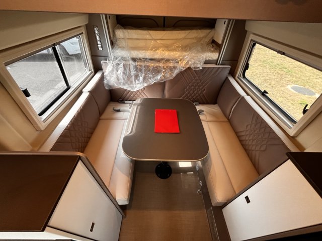 Burstner Eliseo C 644 - Photo 8