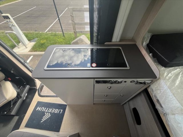 Burstner Lineo C 550 - Photo 5