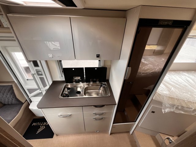 Burstner Lineo T 690 G - Photo 6