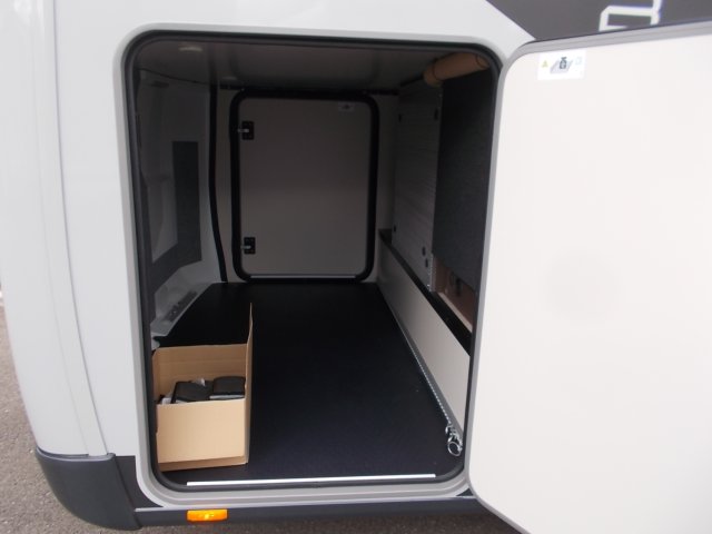 Burstner Signature SFT 7.0 - Photo 3