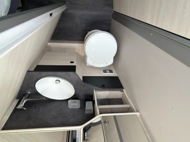 Challenger 328 Graphite Ultimate - Photo 7