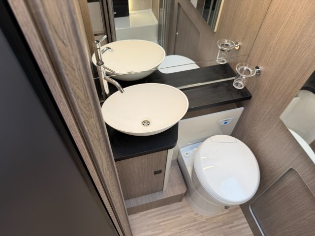 Eden Camp C 636 ML - Photo 5