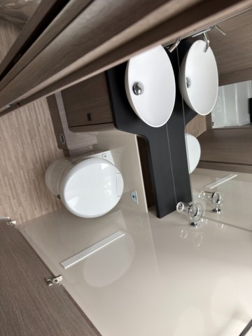 Eden Camp H 745 GLC - Photo 3