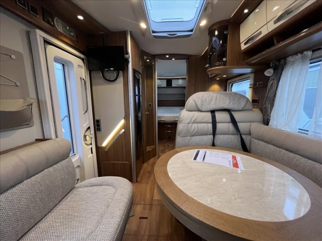 Hymer B 698 Experience - Photo 4