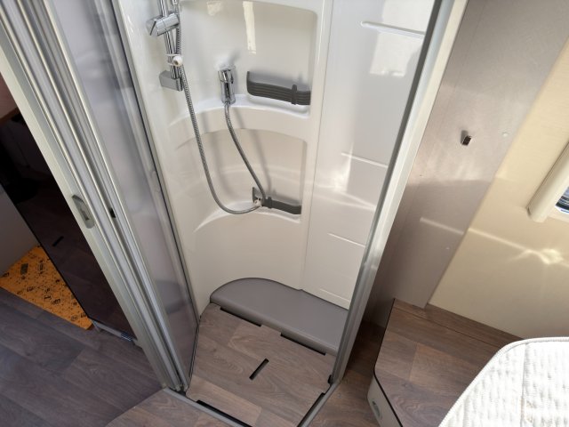 Hymer Tramp S 695 - Photo 8