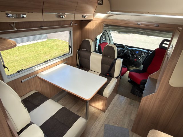 Pilote Aventura A 650 AEG - Photo 4