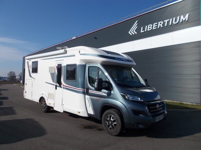 Achat Rapido 696 F 696F Occasion