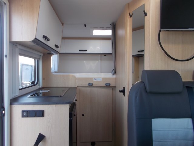 Sunlight V 60 - Photo 9