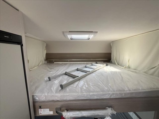 Burstner Premio Plus 440 TK - Photo 5
