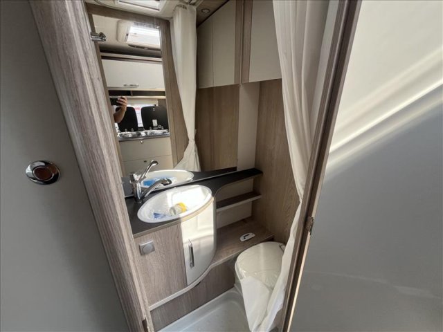 Burstner Caravane PREMIO PLUS - Photo 4