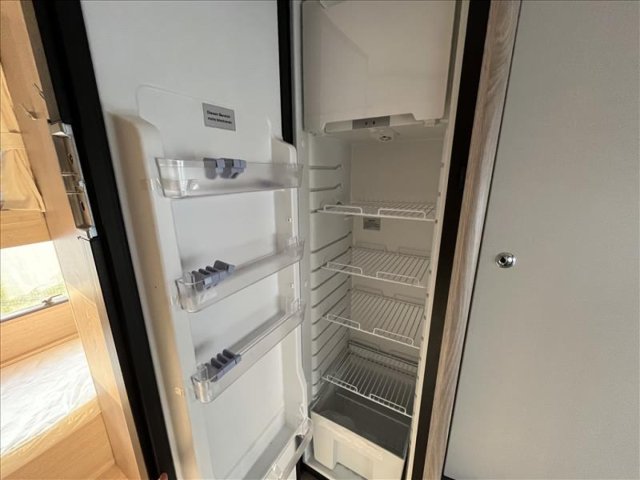 Burstner Premio Life 415 TK - Caravane