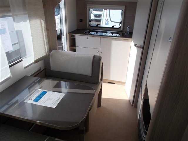 Burstner Premio Life 425 TS - Photo 7
