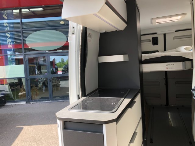 Adria Twin 640 SGX SPORT - Photo 8