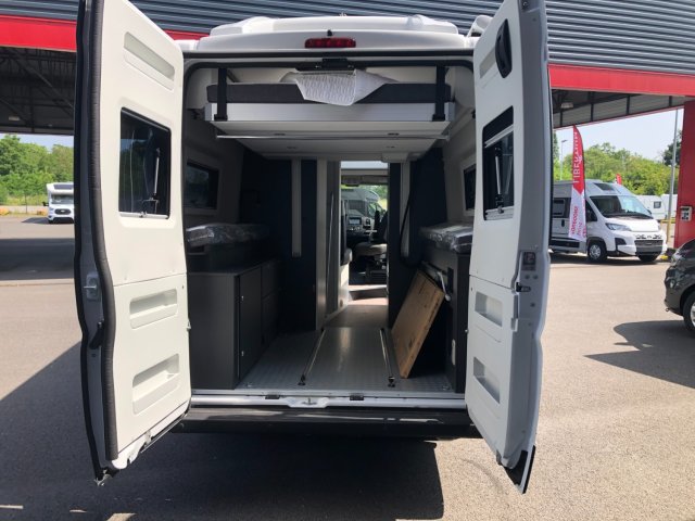 Adria Twin 640 SGX SPORT - Photo 9