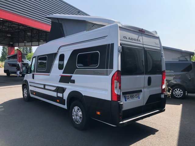 Adria Twin 640 SGX SPORT - Photo 2