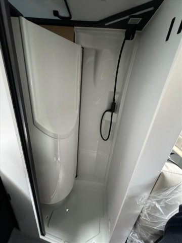 Adria Twin 640 SGX - Photo 8