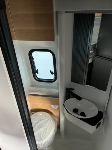 Adria Twin 640 SGX 60 ANS - Photo 5