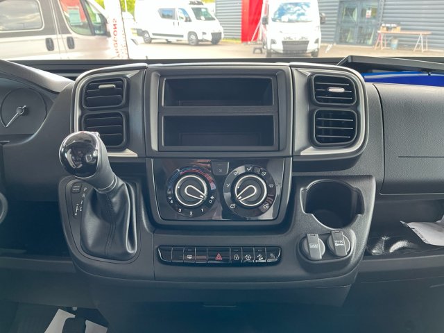 Adria Twin 640 SGX 60 ANS - Photo 8