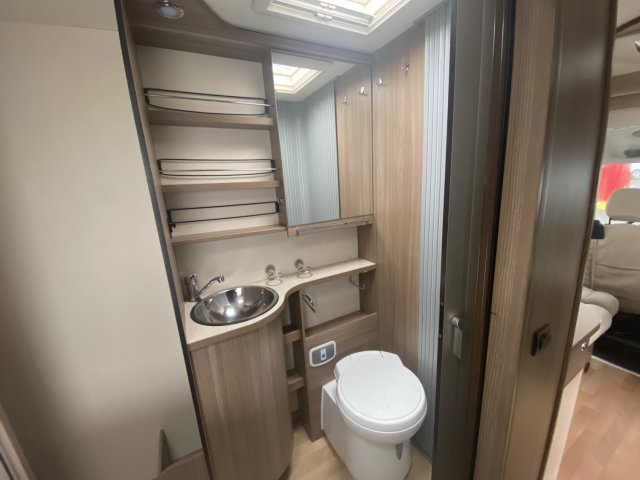 Rapido 890 F - Photo 7