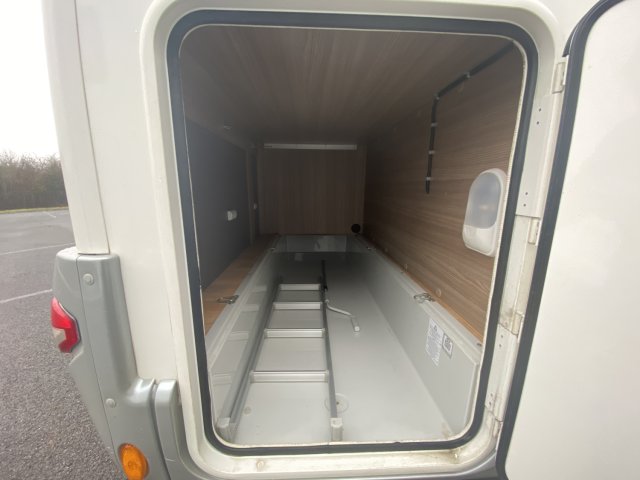 Rapido 890 F - Photo 8