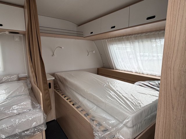 Adria Aviva 563 PT 2 beds - Photo 8