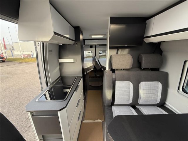 Adria Twin Supreme 640 SLB - Photo 12