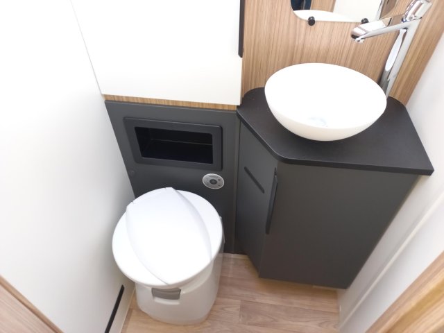 Bavaria I720FC Intense - Photo 9