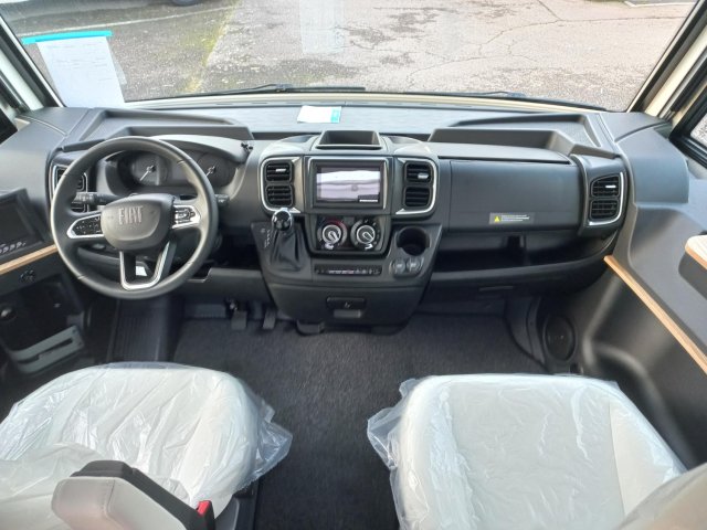 Bavaria Initial I740FGJ Unik - Photo 3