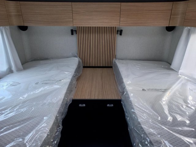 Bavaria Initial I740FGJ Unik - Photo 7