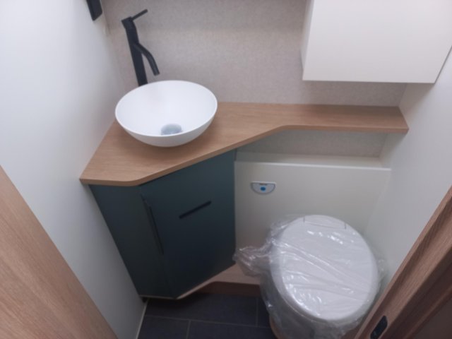 Bavaria Qwest 650 D Q650D - Photo 9