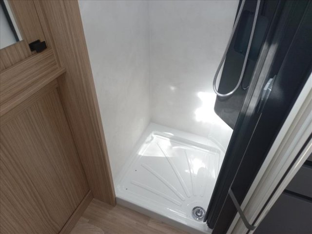 Bavaria Tren-D T696D Nomade T690D - Photo 7