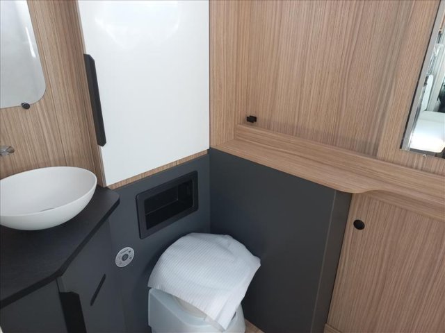 Bavaria Tren-D T696D Nomade T690D - Photo 8