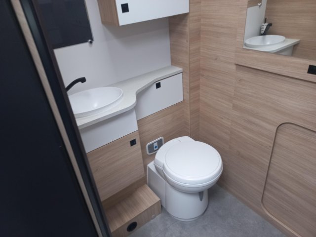 Challenger 260 Ultimate Edition - Photo 4