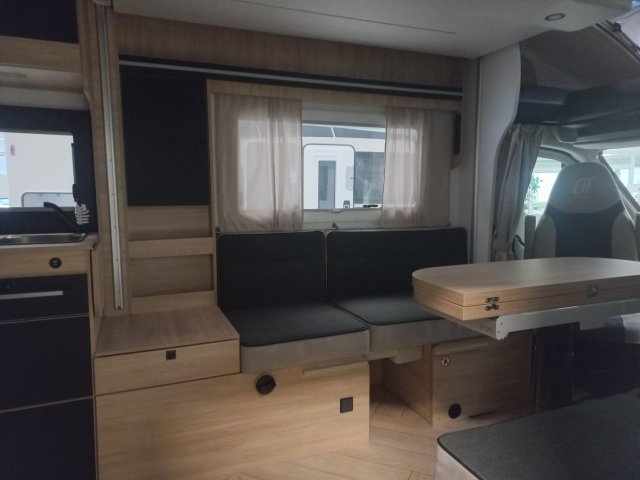 Challenger 270 Graphite Edition - Photo 2