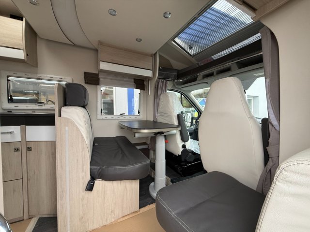 Challenger 288 EB Special Edition - Photo 3