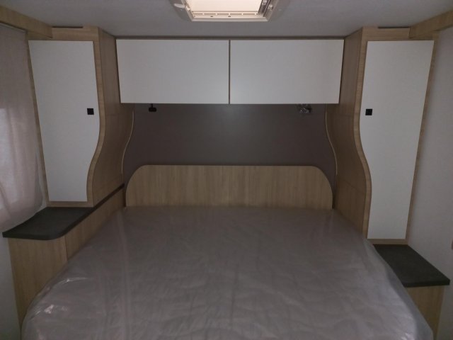 Challenger 318 Anniversary Edition - Photo 9
