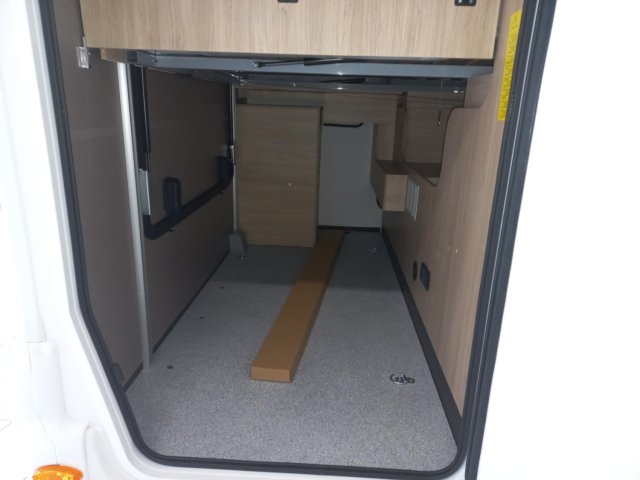 Challenger 318 Ultimate Edition - Photo 3