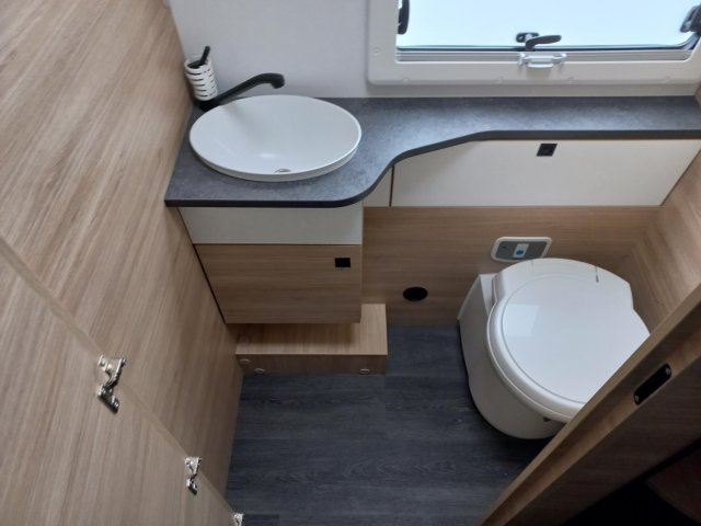 Challenger 380 Break Edition - Photo 8