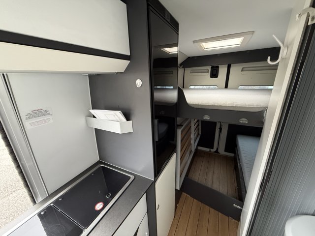 Elios Van 59 T Family - Photo 7