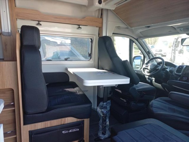 Font Vendome Terra Van TERRAVAN - Photo 3