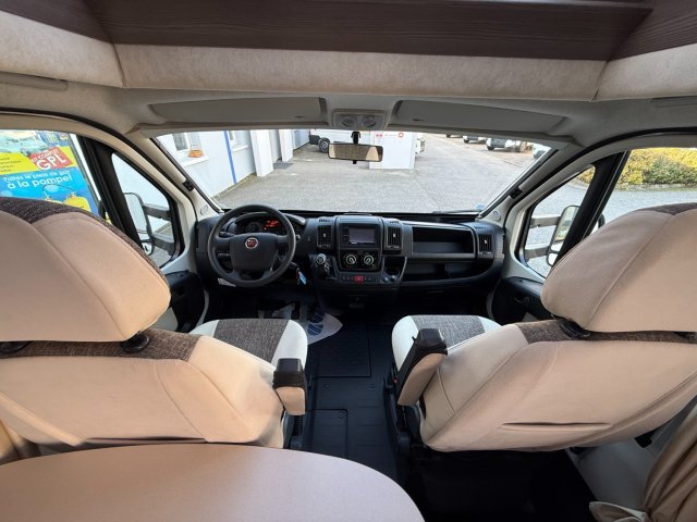 Rapido 690 - Photo 3