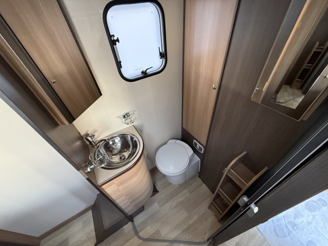Rapido 690 - Photo 6
