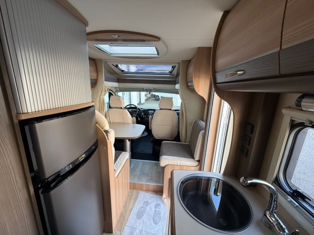 Rapido 690 - Photo 9