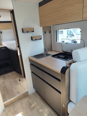 Bavaria Initial I740FGJ Nomade - Photo 9