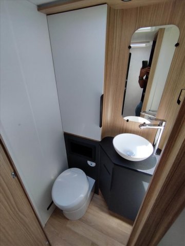 Bavaria Initial I740FGJ Nomade - Photo 13