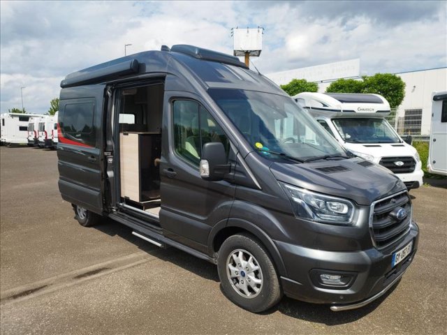 Burstner Lineo C 590 - Photo 1