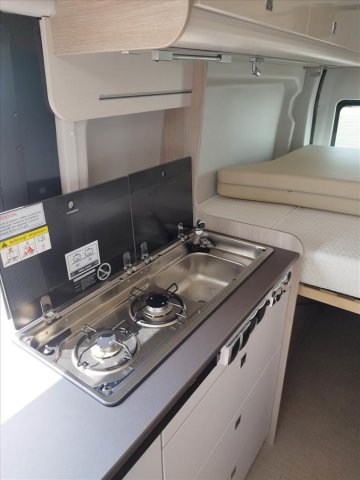 Burstner Lineo C 590 - Photo 6