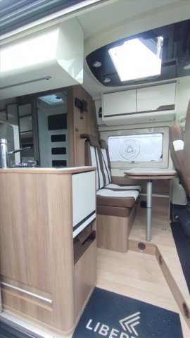 Campereve Magellan 746 LIMITED - Photo 3