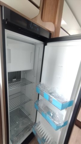 Campereve Magellan 746 LIMITED - Photo 7