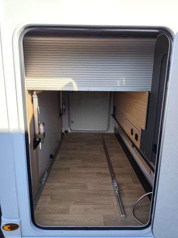 Bavaria Initial I720FC Nomade Neuf